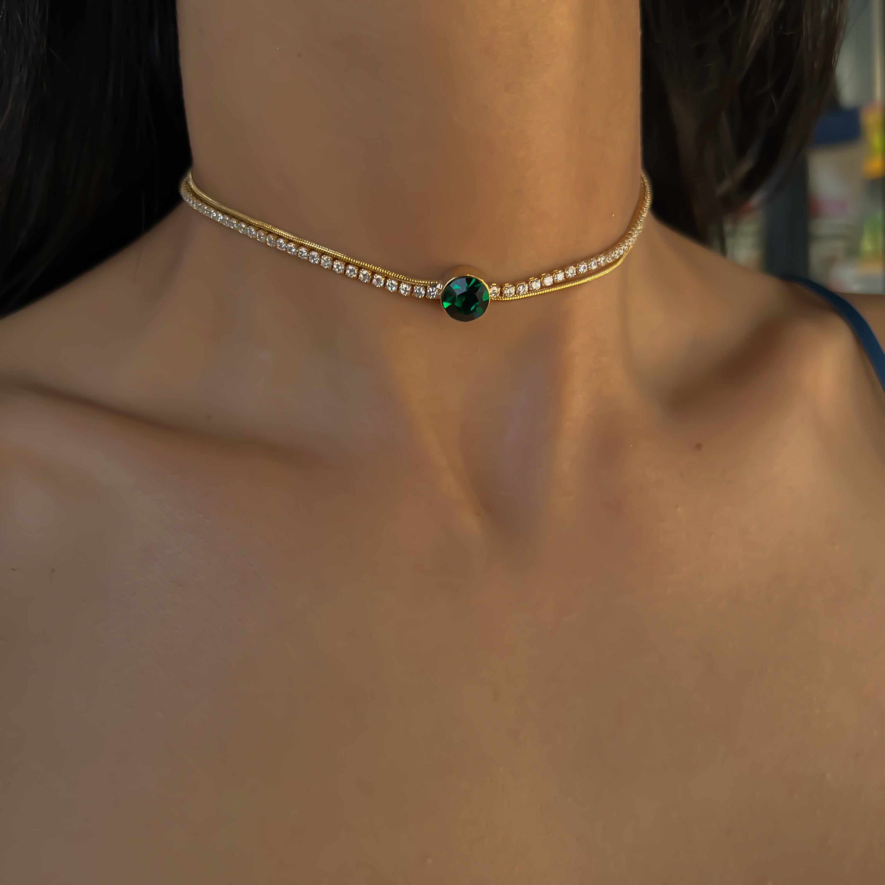 Collier NERO