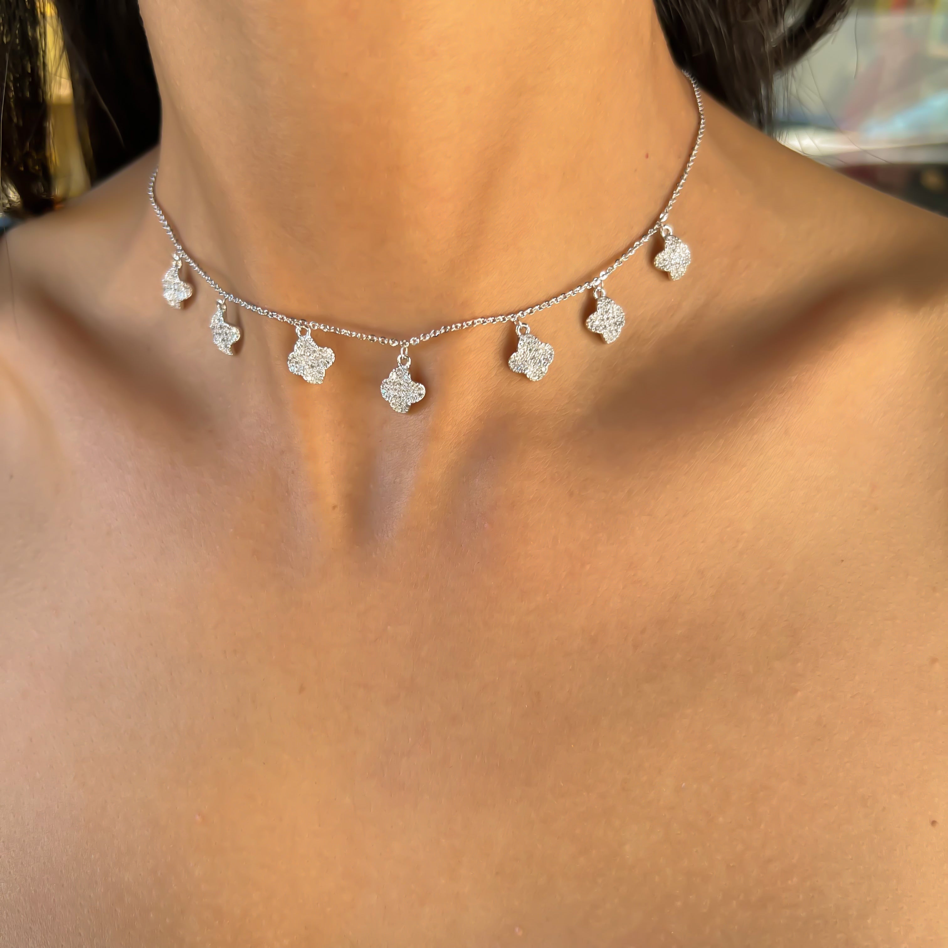Collier LOLA